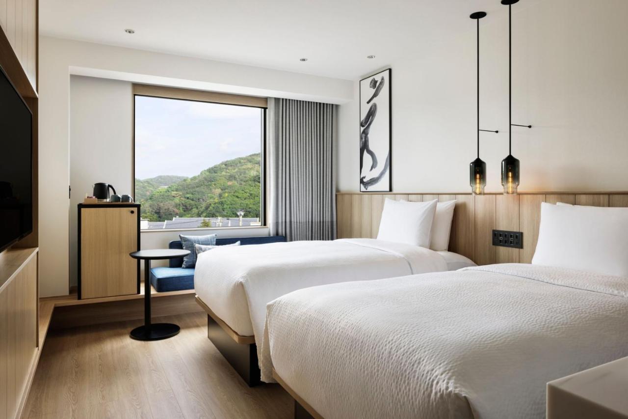 Отель Fairfield By Marriott Hyogo Awaji Fukura Minamiawaji Экстерьер фото